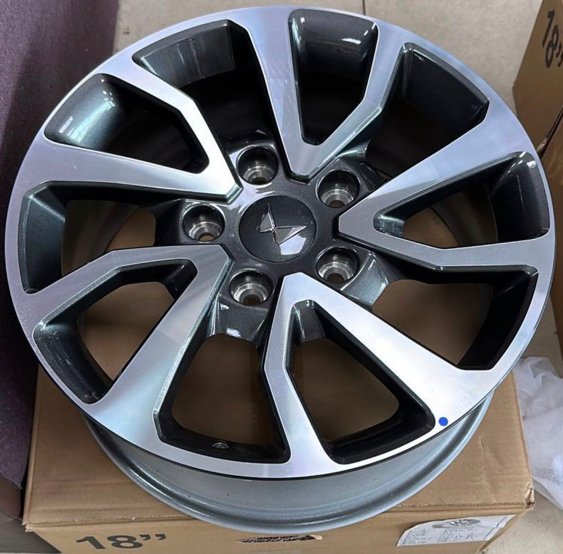 Mahindra Scorpio N OEM Alloy Wheel 18 Inch (Machined Grey)