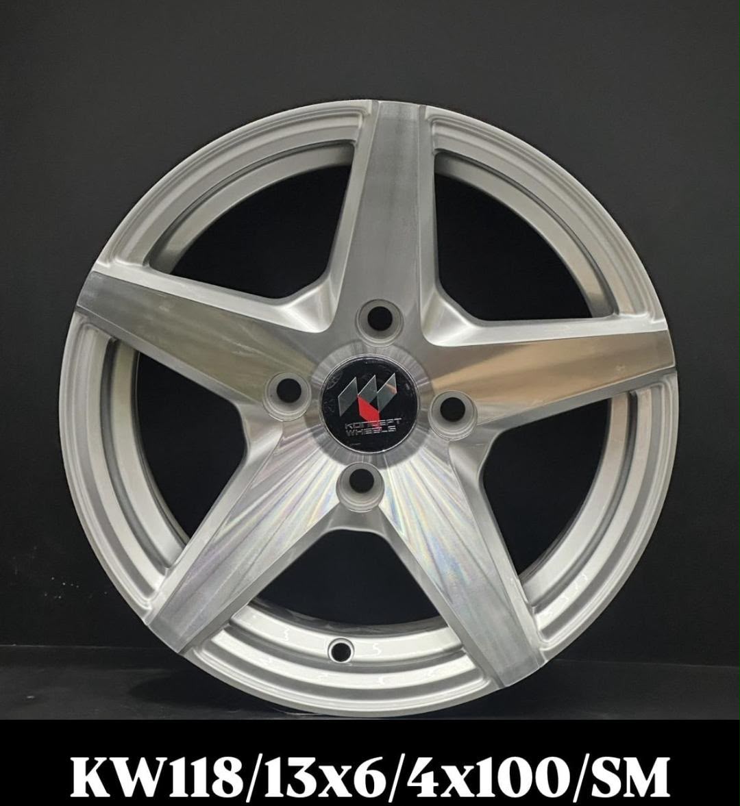 5-Spoke Alloy Wheel 13 Inch 4x100 Silver Machined