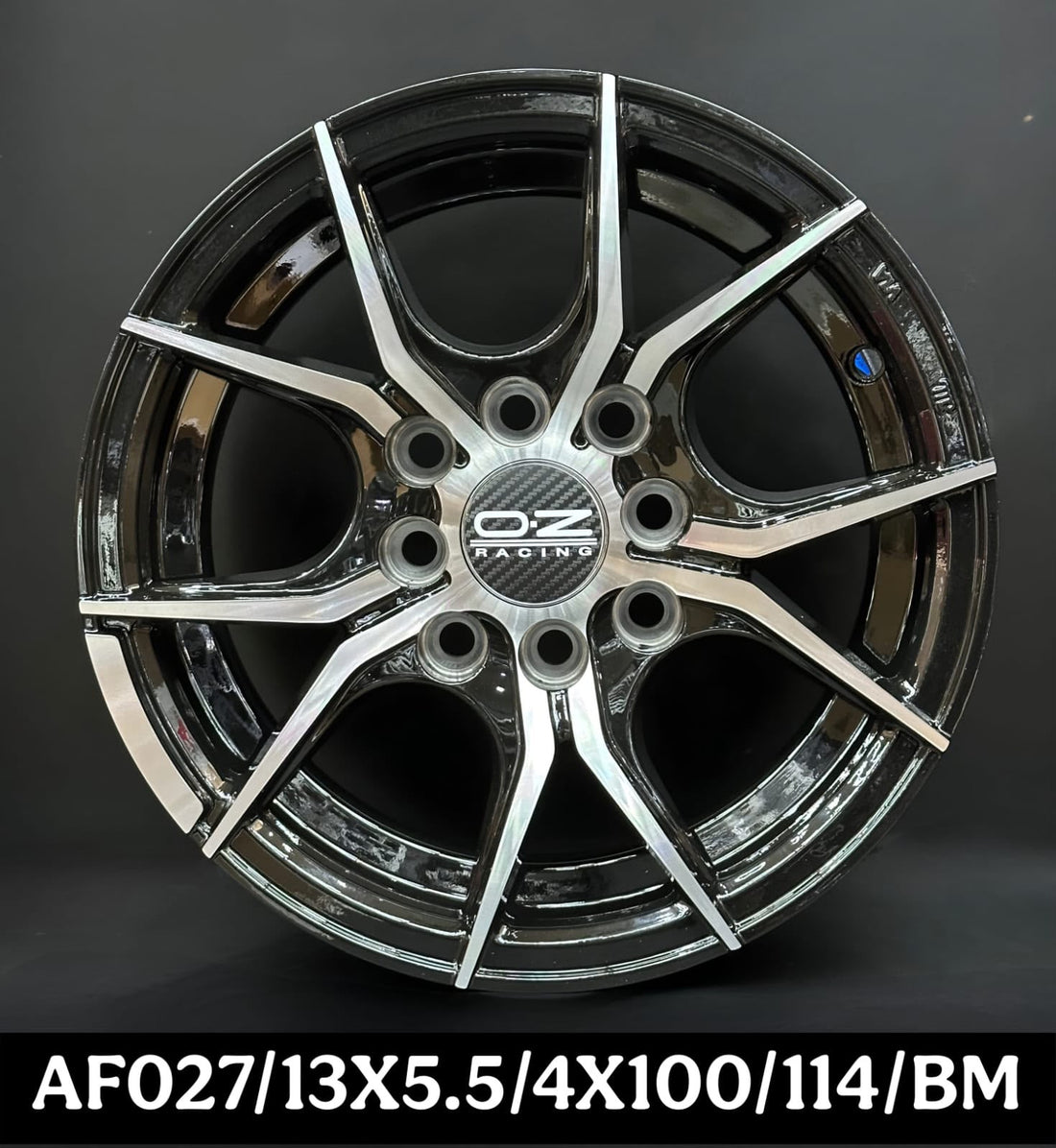 8-Spoke Alloy Wheel 13 Inch 4X100 Black Machined