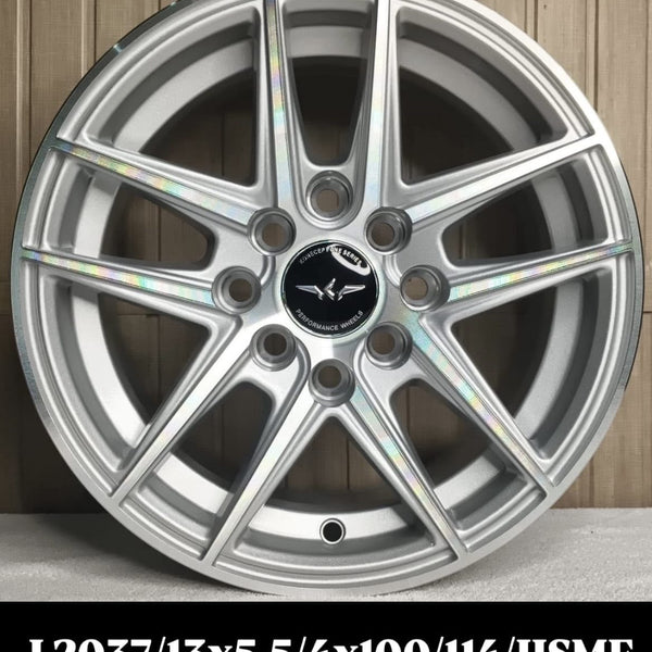 10-Spoke Alloy Wheel 13 Inch 4X100 Hyper Silver