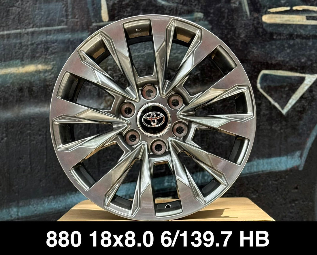 Toyota OEM Style 880 Alloy Wheel 18x8.0 6x139.7 HB